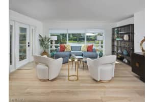 255 2nd Avenue, Naples, FL 34102 - MLS#226005612