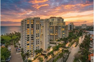 4451 Gulf Shore Boulevard, Naples, FL 34103 - MLS#226005627