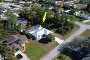 18277 Fern Rd, Fort Myers