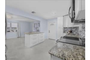 77 glenmont Drive, North Fort Myers, FL 33917 - MLS#226005638