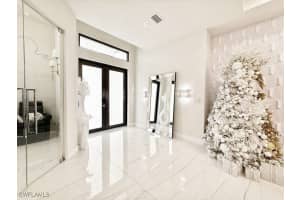 4216 23rd Street, Lehigh Acres, FL 33976 - MLS#226005644