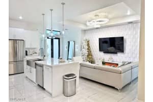 4216 23rd Street, Lehigh Acres, FL 33976 - MLS#226005644