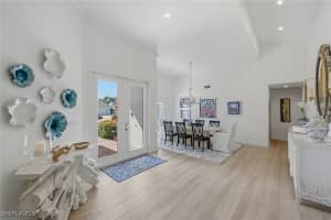 721 Turkey Oak Lane, Naples, FL 34108 - MLS#226005667