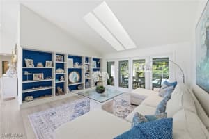 721 Turkey Oak Lane, Naples, FL 34108 - MLS#226005667