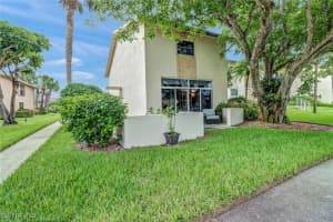 185 Cypress Way E A-106, Naples