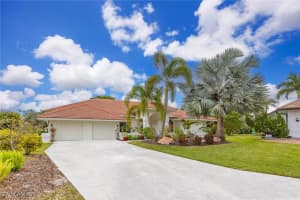 4896 Shearwater Ln, Naples