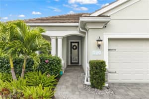 19763 Coconut Harbor Circle, Fort Myers, FL 33908 - MLS#226005705
