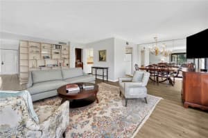 5960 Pelican Bay Boulevard, Naples, FL 34108 - MLS#226005710