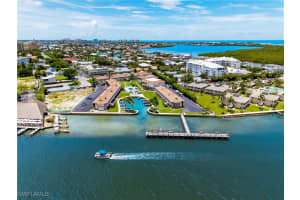 850 Palm Street, Marco Island, FL 34145 - MLS#226005724