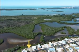 4717 Tahiti Drive, Bonita Springs, FL 34134 - MLS#226005729