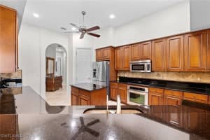 12137 Wicklow Lane, Naples, FL 34120 - MLS#226005779