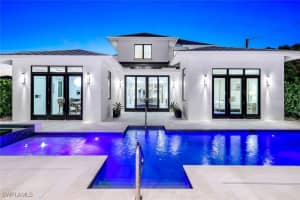 739 5th Avenue, Naples, FL 34102 - MLS#226005784