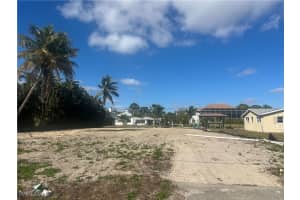 4822-4824 Esplanade Street, Bonita Springs, FL 34134 - MLS#226005787