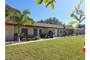 6300 Pointe Boulevard, Fort Myers, FL 33919 - MLS#226005809