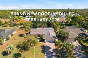 142 Old Tamiami Trl, Naples