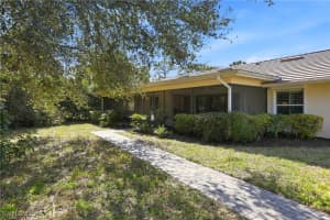 142 Old Tamiami Trail, Naples, FL 34110 - MLS#226005827