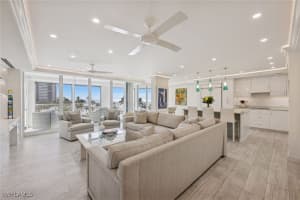 4051 Gulf Shore Blvd N 405, Naples
