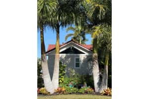 4437 Southern Breeze Drive, Naples, FL 34114 - MLS#226005877