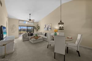 500 Veranda Way, Naples, FL 34104 - MLS#226005909