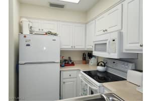 3320 OLYMPIC DR 122, Naples, FL 34105 - MLS#226005950