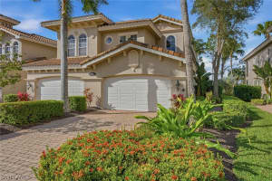 8987 Cherry Oaks Trl 202, Naples
