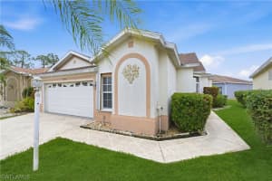 10707 Pearl Bay Cir, Estero