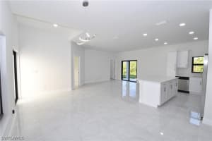 5017 42nd Street, Naples, FL 34120 - MLS#226006031