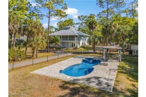 670 27th Street, Naples, FL 34120 - MLS#226006057