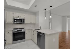 201 Arbor Lake Drive, Naples, FL 34110 - MLS#226006077