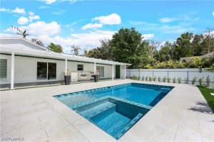 5820 Lancewood Way, Naples