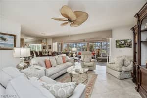 750 Waterford Drive, Naples, FL 34113 - MLS#226006110