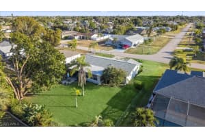 511 34th Terrace, Cape Coral, FL 33904 - MLS#226006147