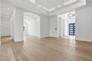 623 Park Shore Drive, Naples, FL 34103 - MLS#226006171