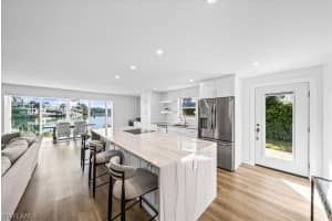 1910 Gulf Shore Boulevard, Naples, FL 34102 - MLS#226006199