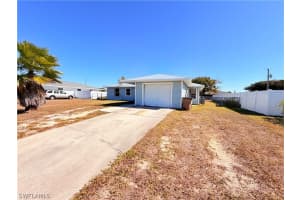 419 16th Place, Cape Coral, FL 33909 - MLS#226006203