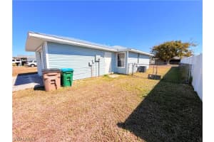 419 16th Place, Cape Coral, FL 33909 - MLS#226006203