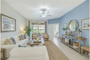 2567 Vine Ave, Naples