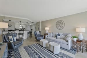 5 Bluebill Avenue, Naples, FL 34108 - MLS#226006257