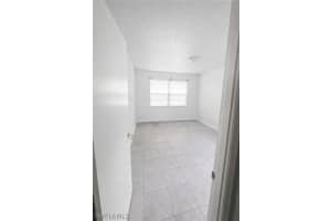 852 Ashland Street, Lehigh Acres, FL 33974 - MLS#226006300