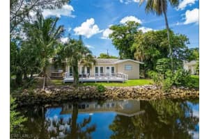 514 14th Street, Naples, FL 34102 - MLS#226006310