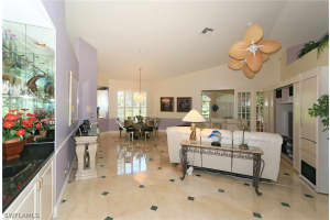 267 COLONADE CIR 2704, Naples, FL 34103 - MLS#226006325