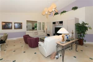 267 COLONADE CIR 2704, Naples, FL 34103 - MLS#226006325