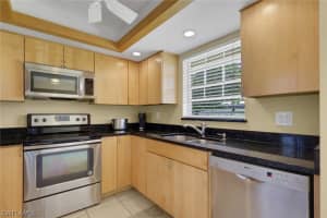 315 Saint Andrews Boulevard, Naples, FL 34113 - MLS#226006347