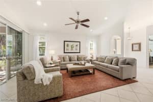 1822 Tarpon Bay Drive, Naples, FL 34119 - MLS#226006353