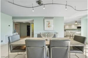 5555 Heron Point Drive, Naples, FL 34108 - MLS#226006371