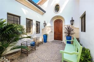 2904 Tiburon Boulevard, Naples, FL 34109 - MLS#226006372