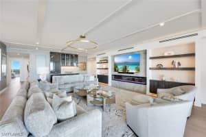 13935 Old Coast Road, Naples, FL 34110 - MLS#226006406