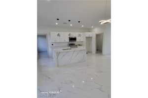 718 Robert Avenue, Lehigh Acres, FL 33936 - MLS#226006414