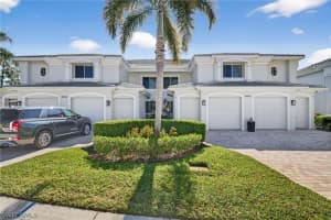 8496 Southbridge Dr 4, Estero
