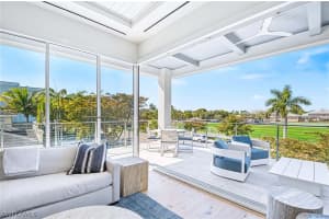 201 8TH Street, Naples, FL 34102 - MLS#226006424